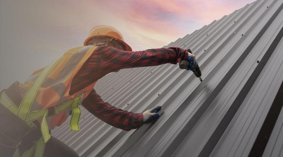 Expert Emergency Roof Repairs services in Wilsonville, IL